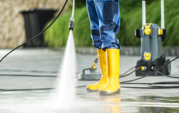Best Deck Pressure Washing  in Sound Beach, NY